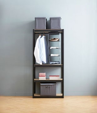 4 SHELVES W/Hanger